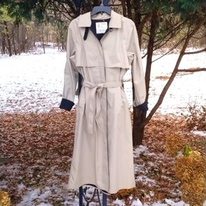 London Fog Tan Beige Brown Trench Coat size 14. GUC